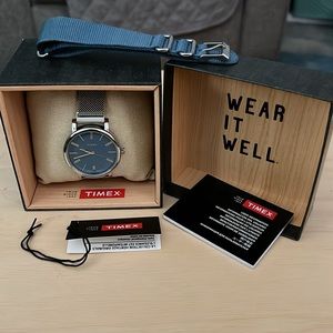 Timex Originals blue 38mm unisex watch with box